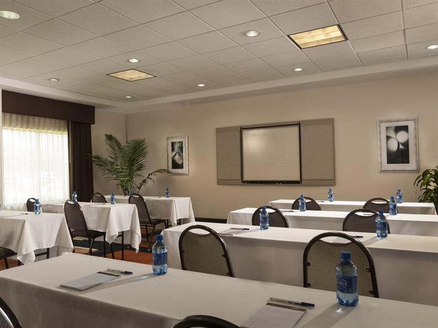 Spark By Hilton Houston Bush Intercontinental Airport Экстерьер фото