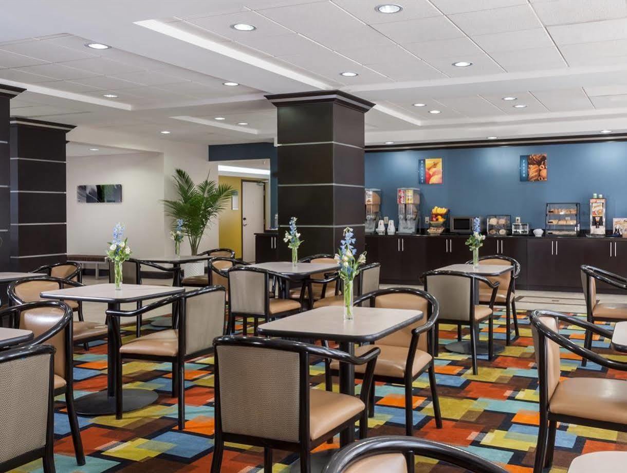 Spark By Hilton Houston Bush Intercontinental Airport Экстерьер фото